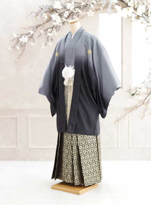 りえこ♡羽織袴 グレー｜男性羽織袴｜加古川店｜オトナ衣装ギャラリー｜記念写真